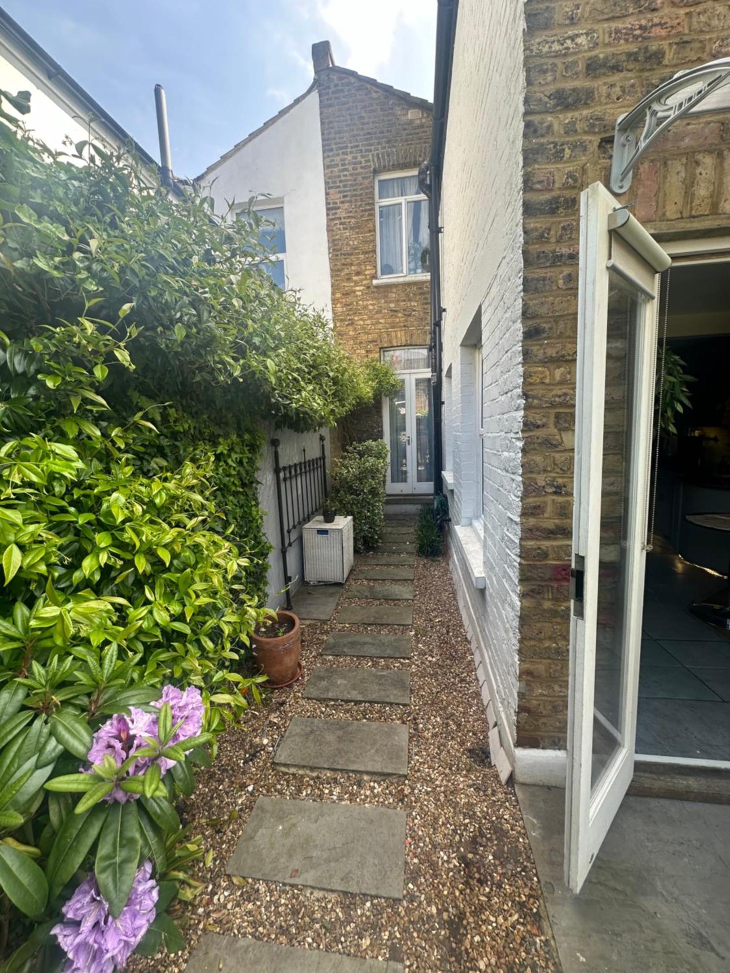 My Sky Secret Garden 1 Bedroom Λονδίνο Εξωτερικό φωτογραφία