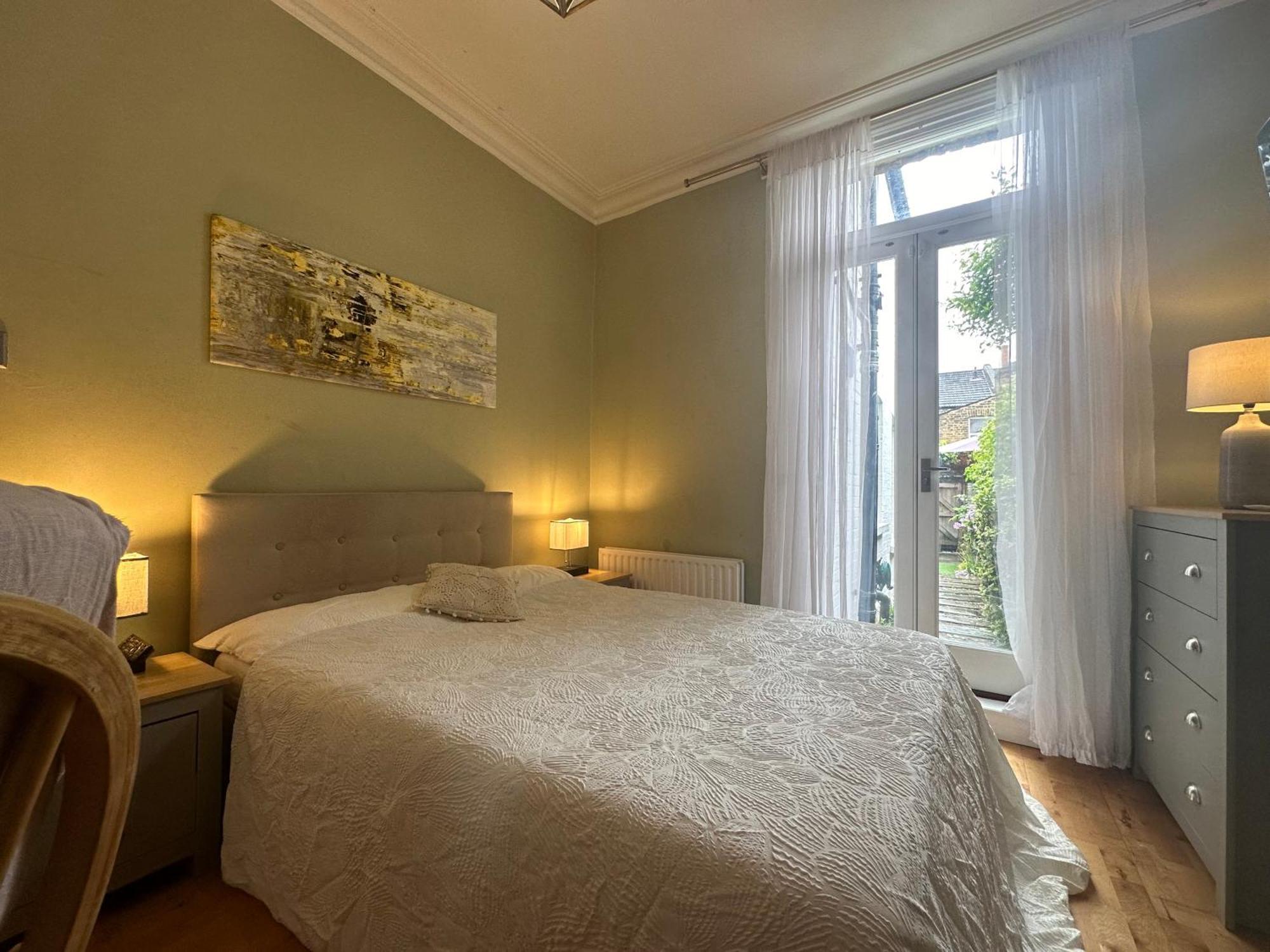 My Sky Secret Garden 1 Bedroom Λονδίνο Εξωτερικό φωτογραφία